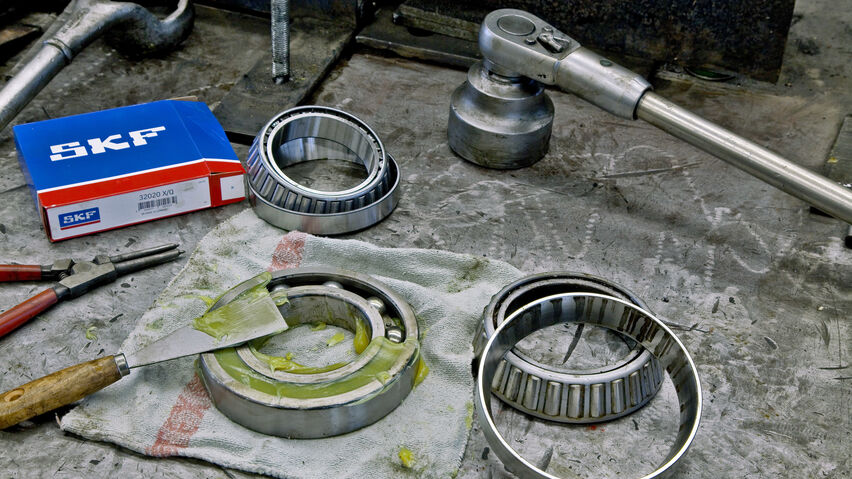 Equipment maintenance 4 Equipment maintenance 4