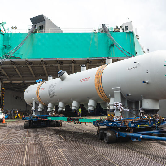 Steam drum is loaded into a RoRo vessel