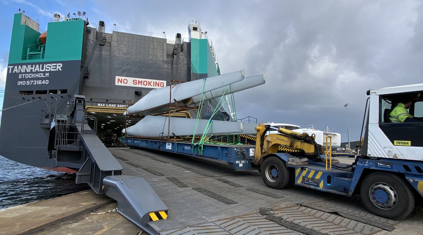 Enercon Windmill shipment to Australia (Fremantle) (7) Enercon Windmill shipment to Australia (Fremantle) (7)