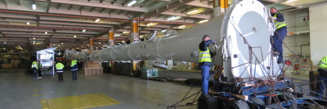 Column loading Santander Column loading Santander