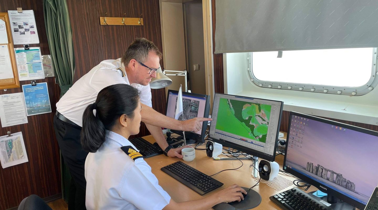 Weather routing service usage onboard Weather routing service usage onboard